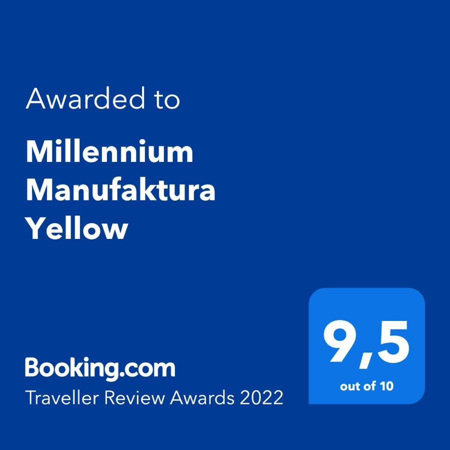 Millennium Manufaktura Yellow ワルシャワ エクステリア 写真